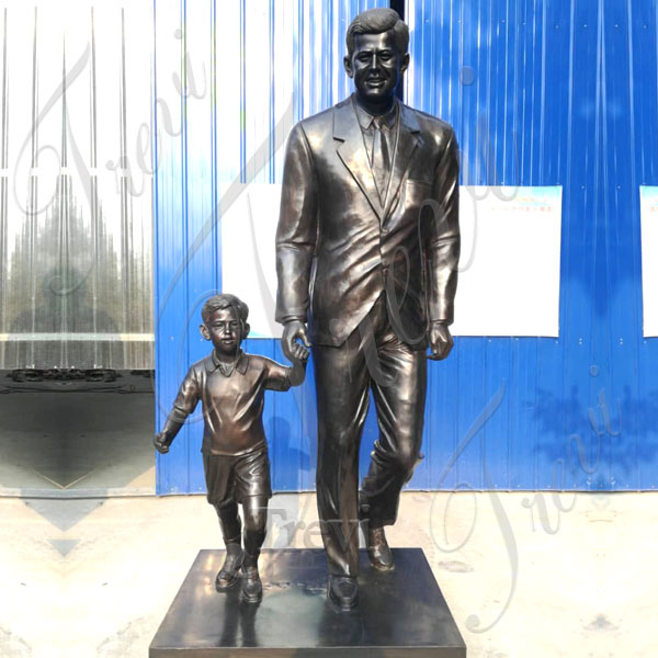 Custom personalized memorial statues of Kennedy and child from a photo BOKK-512